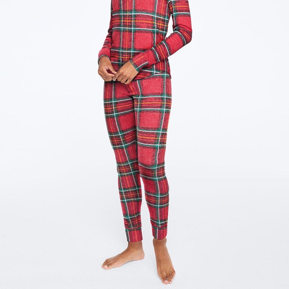 PINK Victoria’s Secret Cozy Sleep Leggings